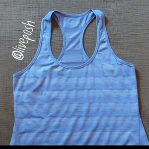 ATHLETA Racer Back Tank Size Medium
